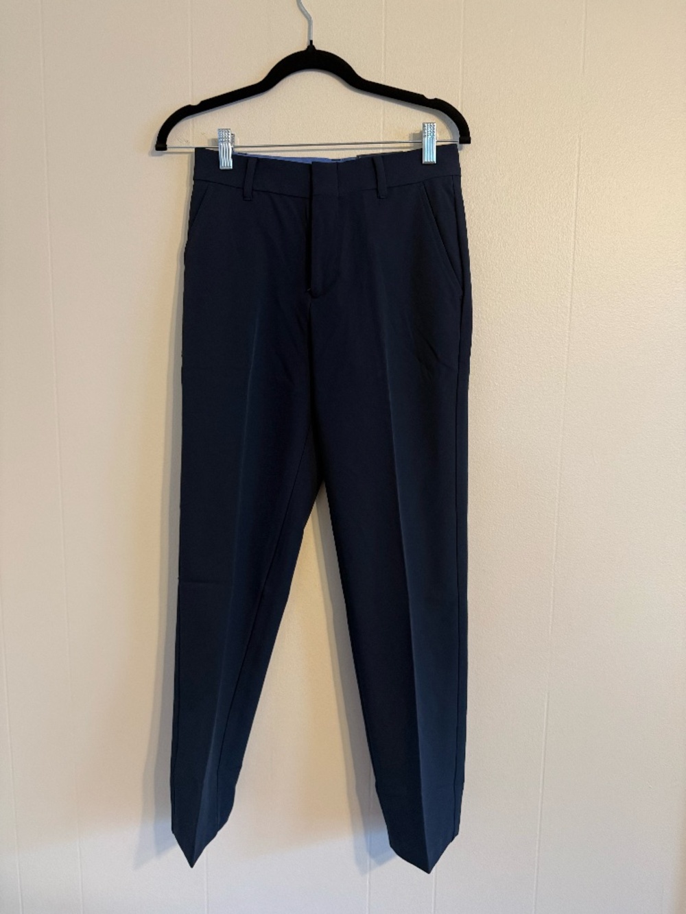NWT, Boys Izod Flat Front Dress Pant, Size 14 Reg., Color Navy